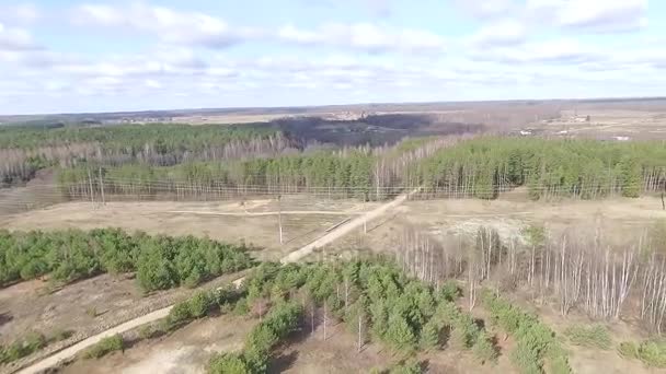 Luchtfoto uitzicht Over het land met rotatie — Stockvideo