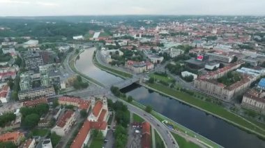 Şehrin Nehri yakınında üzerinde havadan görünümü 