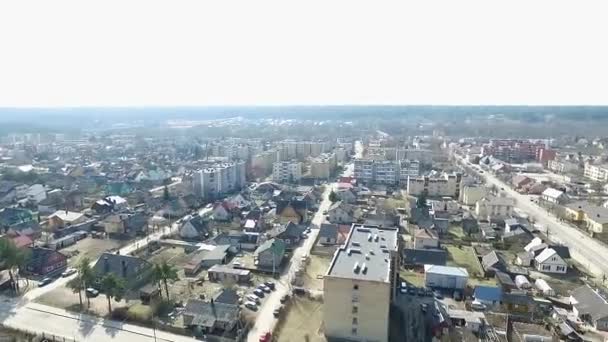 Panorama nad městečko s rotací — Stock video