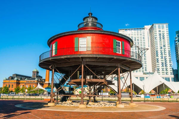 Baltimore Usa Seven Foot Knoll Lighthouse Baltimore Inner Harbor Sunny — Stock Photo, Image