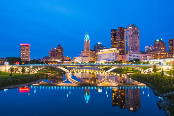 Kolumbusz Ohio Usa Gyönyörű Kolumbusz Kilátó Éjjel — Stock Fotó