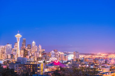 Seattle 'ın gece manzarası, Seattle, Washington, ABD 