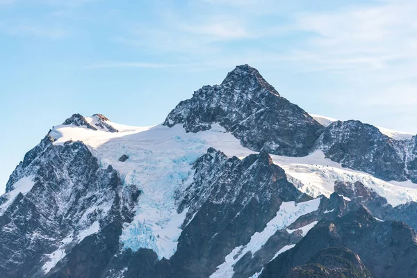 夏の日 ワシントン アメリカのアーティストポイントエリアのMt Shuksanのいくつかの景色 — ストック写真