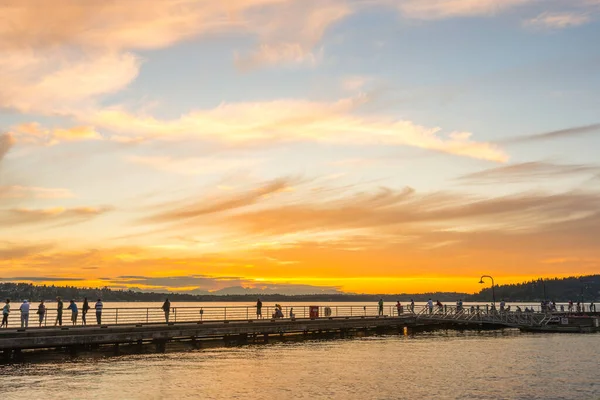 Escena Paseo Camino Lago Atardecer — Foto de Stock