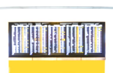 Ayrılanlar ya da gelenler fatura tahtası - bulanık resim..