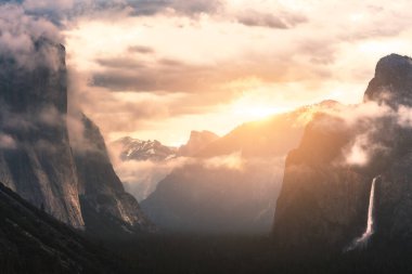  Yosemite Ulusal Parkı Gün doğumunda, Yosemite Np, ca, usa.