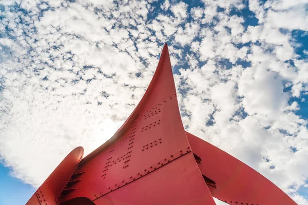 Czerwona Rzeźba Parku Rzeźb Olimpijskich Seattle Waszyngton Usa Tylko Użytku — Zdjęcie stockowe