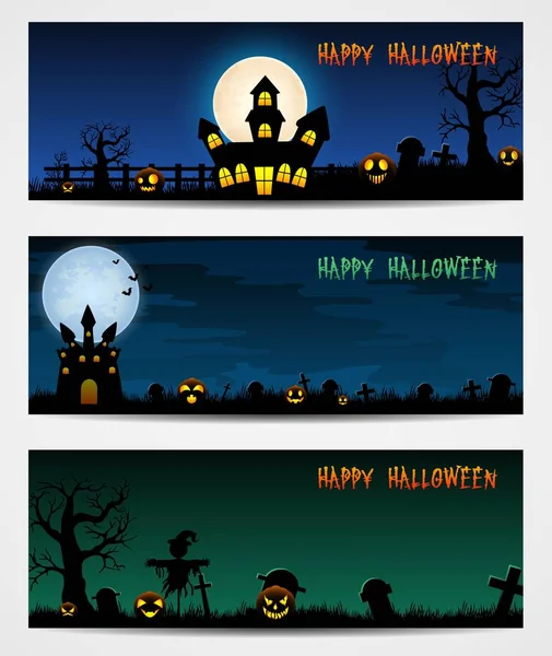 Три хэллоуинских плаката с замком, пугалом и тыквой — стоковый вектор