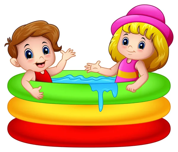 Desenhos animados menino e menina jogando em uma piscina inflável —  Vetores de Stock
