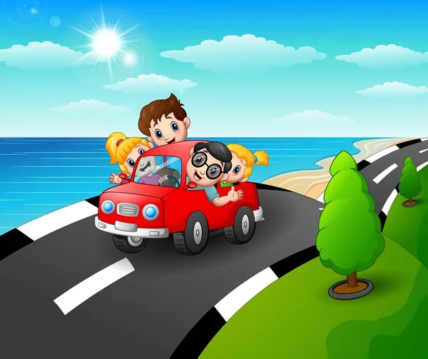 Famiglia felice in sella a una macchina sulla strada del mare — Vettoriale Stock