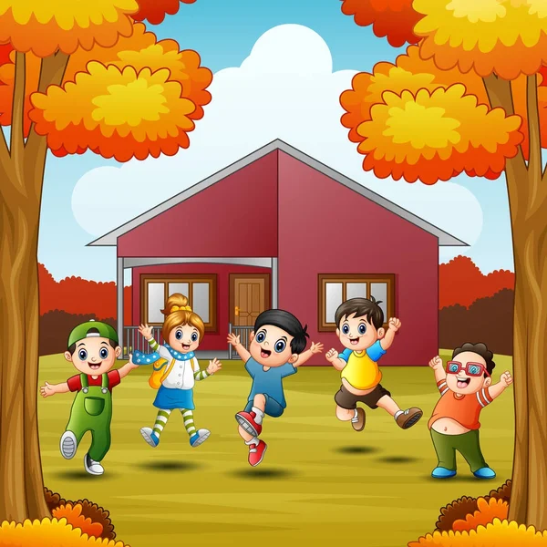 Desenhos animados crianças felizes na casa da frente na temporada de outonos —  Vetores de Stock