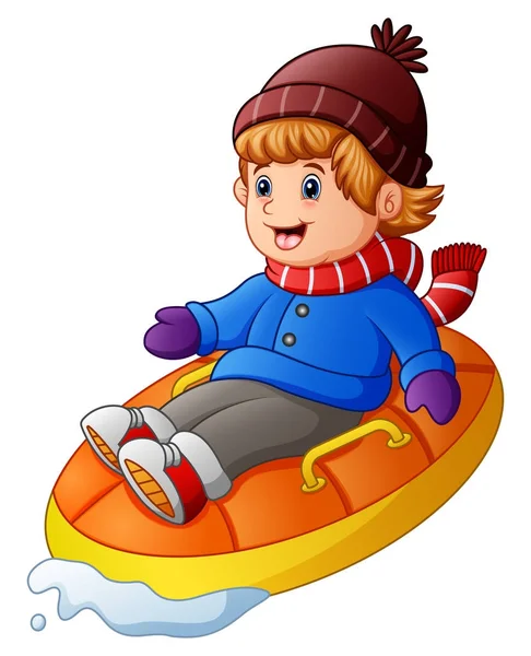 Desenhos animados menino feliz montando um trenó inflável — Vetor de Stock