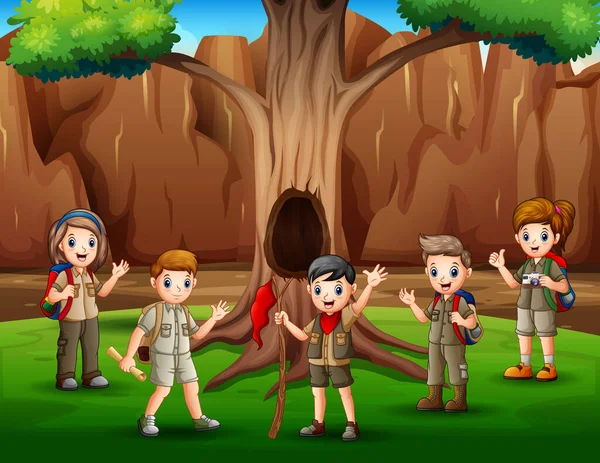 Cena Com Muitas Crianças Uniforme Scout Caminhadas Ilustração — Vetor de Stock