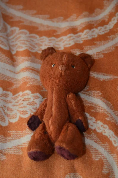 Vintage stuffed toy - plush bear. — Stock Photo, Image