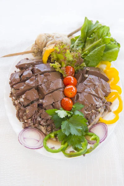 Кровавая колбаса - блюдо бурятской кухни . — стоковое фото