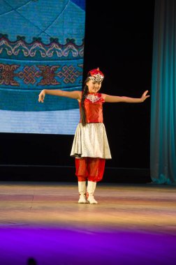 Ulan Ude, Rusya-27 Şubat 2015: Üyeler Buryat ulusal yarışması güzellik ve yetenek 