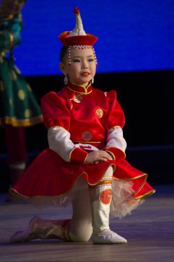 Ulan Ude, Rusya-27 Şubat 2015: Üyeler Buryat ulusal yarışması güzellik ve yetenek 