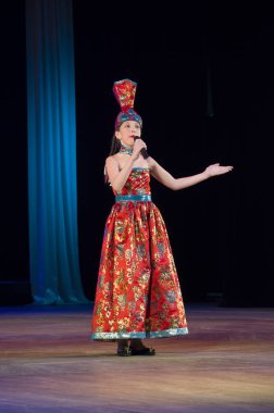 Ulan Ude, Rusya-27 Şubat 2015: Üyeler Buryat ulusal yarışması güzellik ve yetenek 