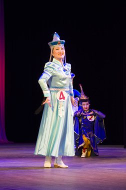 Ulan Ude, Rusya-27 Şubat 2015: Üyeler Buryat ulusal yarışması güzellik ve yetenek 