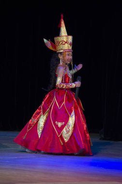 Ulan Ude, Rusya-27 Şubat 2015: Üyeler Buryat ulusal yarışması güzellik ve yetenek 