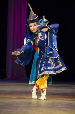 Ulan Ude, Rusya-27 Şubat 2015: Üyeler Buryat ulusal yarışması güzellik ve yetenek 