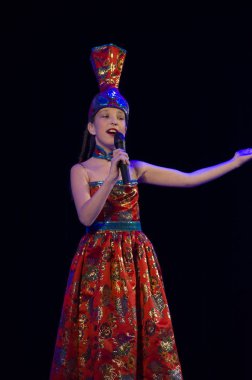 Ulan Ude, Rusya-27 Şubat 2015: Üyeler Buryat ulusal yarışması güzellik ve yetenek 