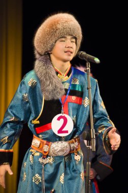 Ulan Ude, Rusya-27 Şubat 2015: Üyeler Buryat ulusal yarışması güzellik ve yetenek 