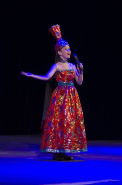 Ulan Ude, Rusya-27 Şubat 2015: Üyeler Buryat ulusal yarışması güzellik ve yetenek 