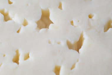 Krem peynir en iyi sütünden yapılır.