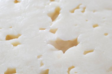 Krem peynir en iyi sütünden yapılır.