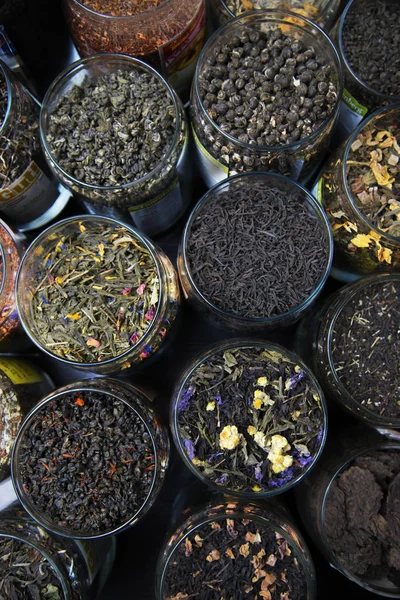 Diferentes variedades de té verde y negro de élite . —  Fotos de Stock