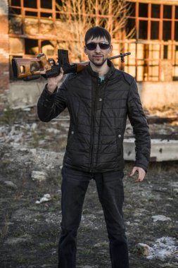 Rus mafya, genç haydut temsilcisi.