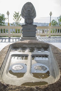 Buda heykeli birinde Tayland tapınakları.