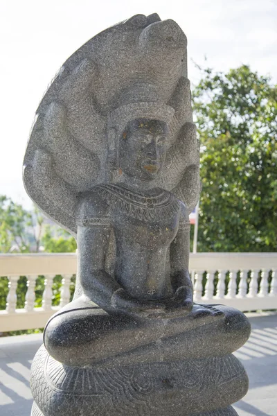 Estátua de Buda em um dos templos da Tailândia . — Fotografia de Stock