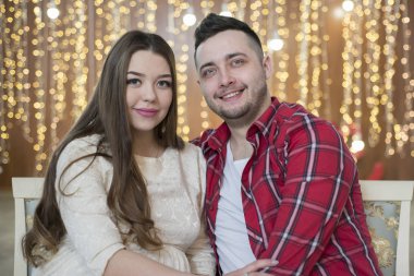 Gelecekte anne garla parlak ışıkları arka plan üzerinde