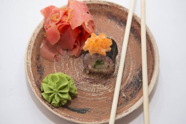 Japon geleneksel gıdalar rulo ve suşi.