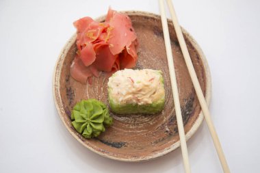 Japon geleneksel gıdalar rulo ve suşi.