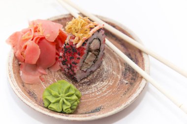 Japon geleneksel gıdalar rulo ve suşi.