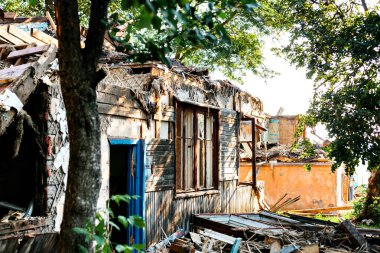 Deprem yapı tarafından tahrip.