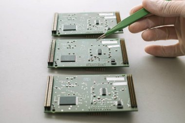 Mikroçip üretim tesisimiz. Teknolojik işlem. 