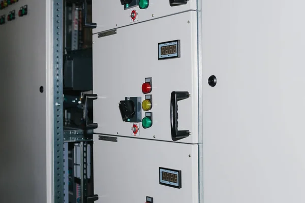 Low voltage cabinet. Uninterrupted power. Electrical power. — Stock Photo, Image