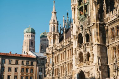 Marienplatz belediye binası, Münih, Almanya