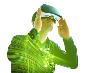 Sanal gerçeklik gözlüklü adam. Gelecekteki teknoloji konsepti. 