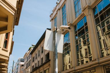 Hız sabitleme ve trafik suçları Istanbul'kayıt kamera radar. Yol emniyeti.