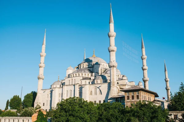 Słynnego Błękitnego Meczetu w Stambule jest również nazywany Sultanahmet. Turcja. — Zdjęcie stockowe