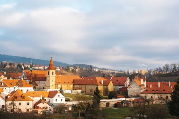Çek Cumhuriyeti, Cesky Krumlov şehri inanılmaz güzel bir manzara. Dünyanın dört bir yanından turistlerin en sevdiğim yer. Dünyanın en güzel sıradışı küçük şehirlerden biri.