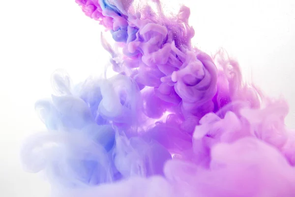 Fluir tinta de mezcla líquida en agua — Foto de Stock