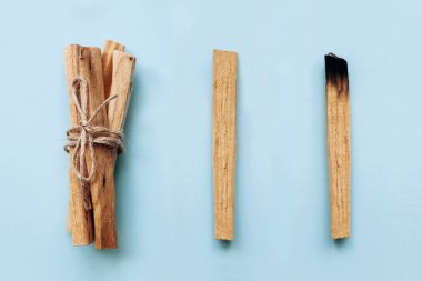 Palo Santo yapışır