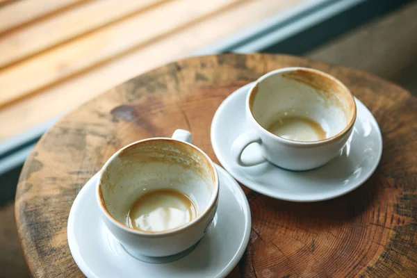 Cangkir kosong setelah minum kopi — Stok Foto