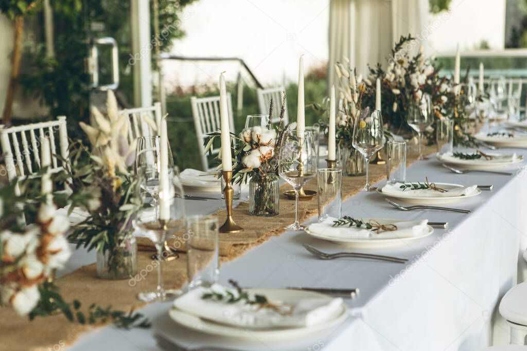 Table setting and decoration.